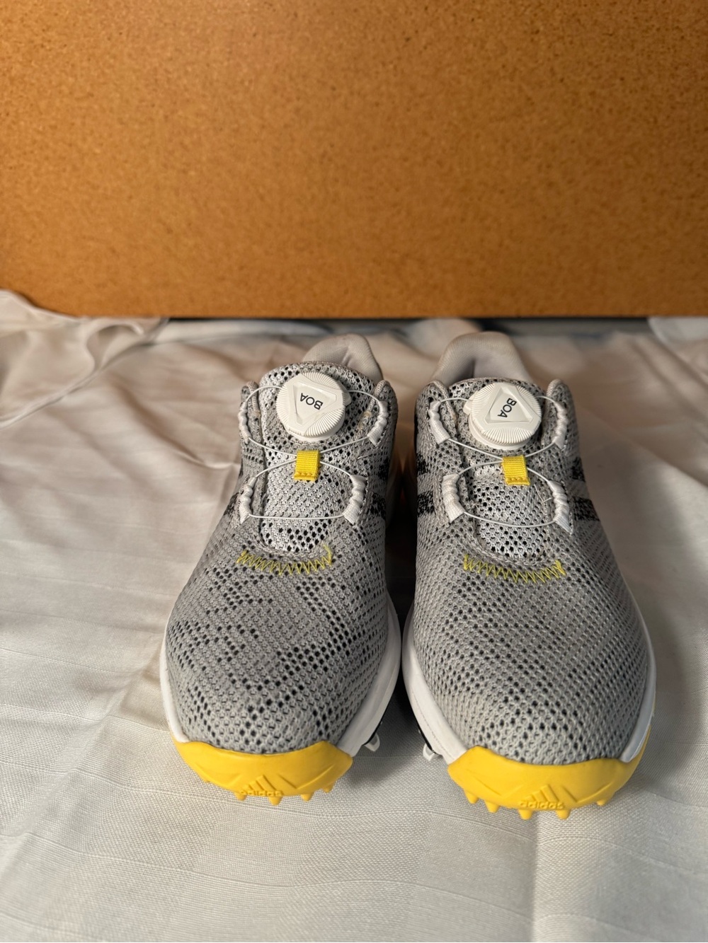 adidas CodeChaos 22 BOA Spikeless Golf Shoes - Grey / Beam Yellow
